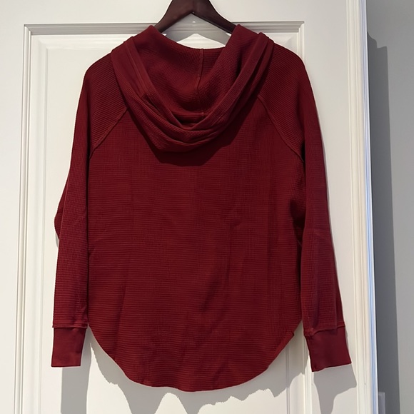 Aritzia waffle hoodie - Picture 4 of 6